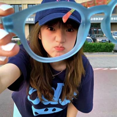 海边的女人